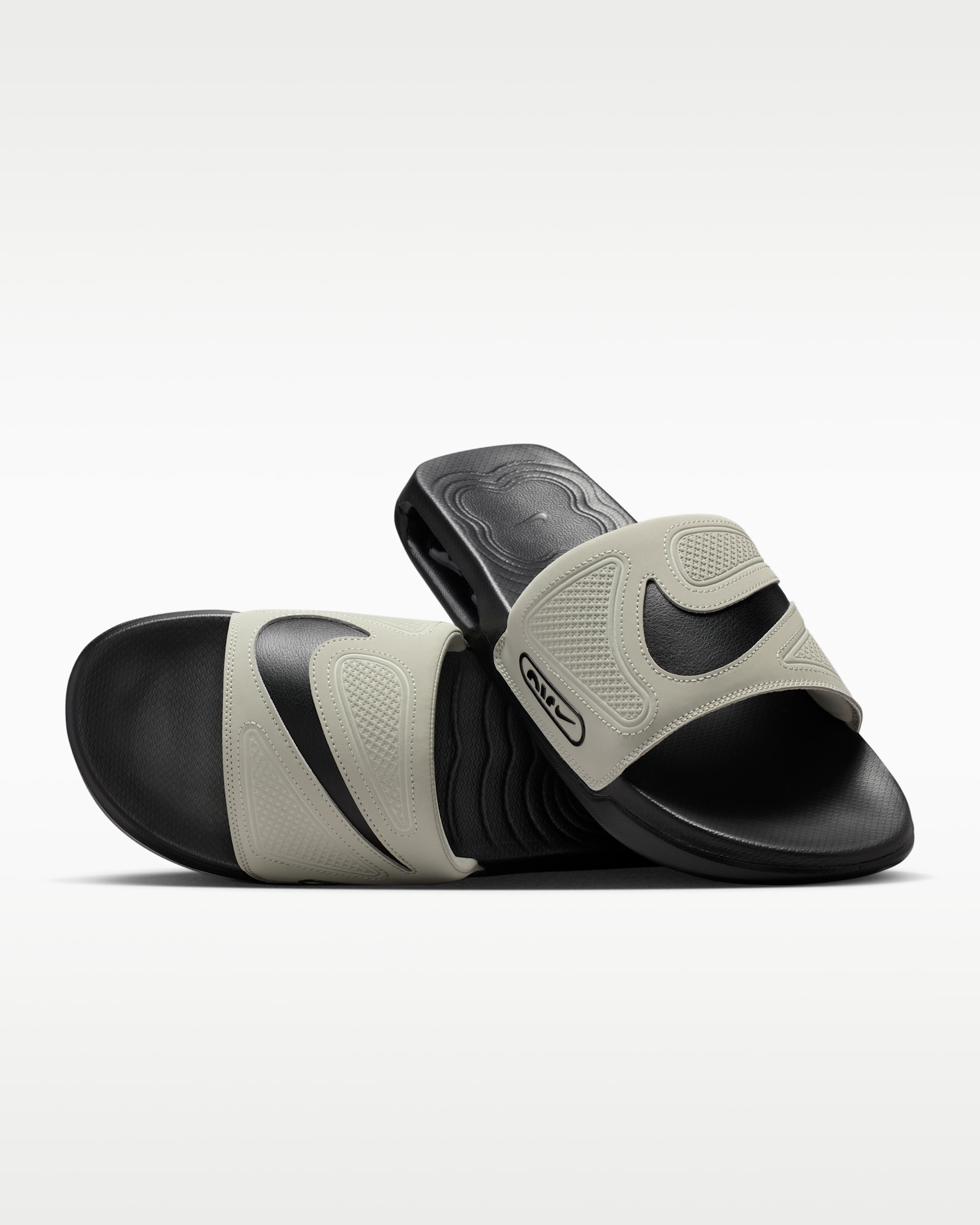 Nike Air Max Cirro Slide ライトアイアンオール Nike Air Max Cirro Men's Slides. Nike ID